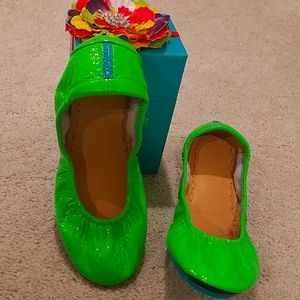 Neon Tieks